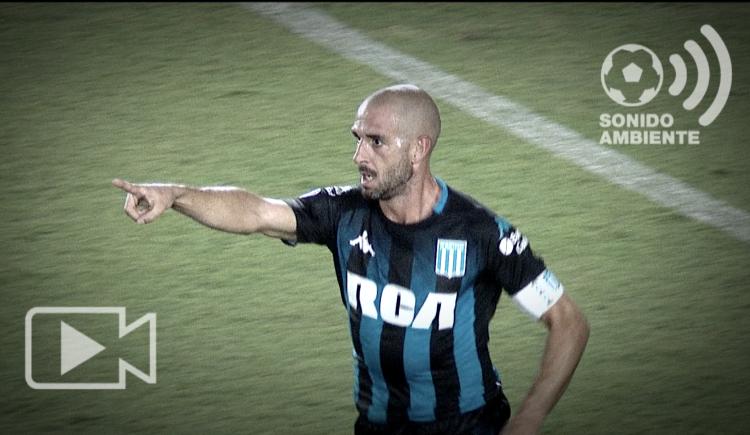 Imagen de Racing goleó y sigue puntero