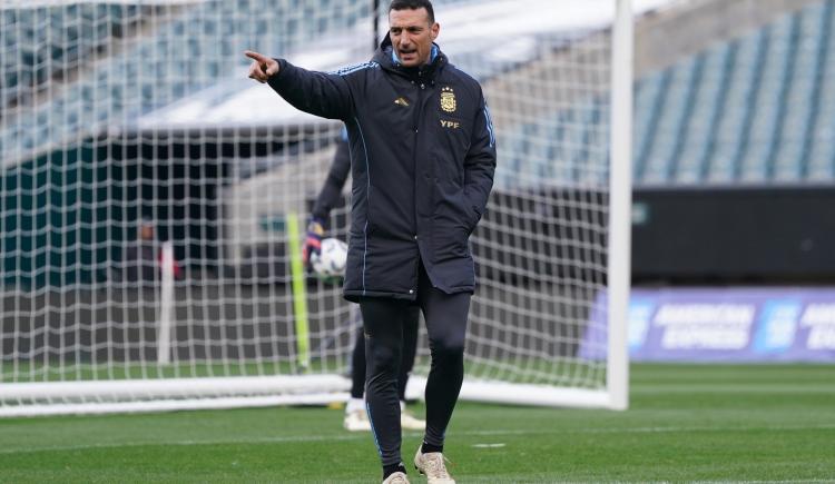 Imagen de Scaloni habló tras dar la lista para los amistosos de la Selección Argentina