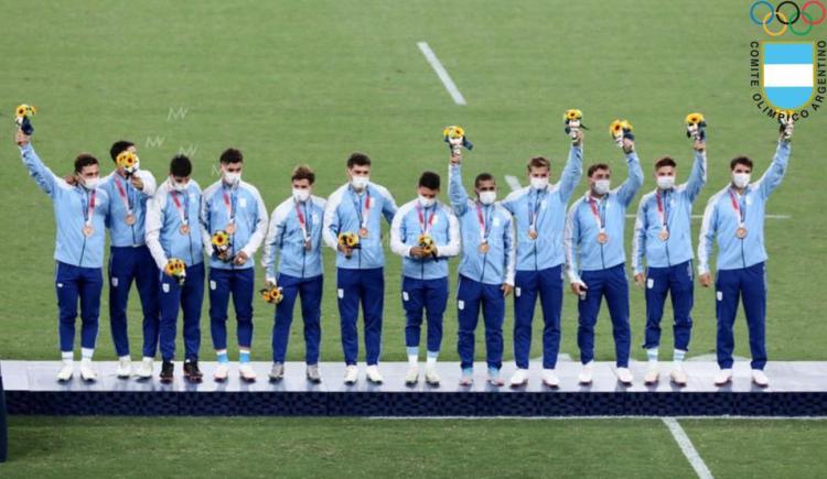 Imagen de LOS PUMAS LOGRARON LA MEDALLA N° 75 DE ARGENTINA EN LA HISTORIA