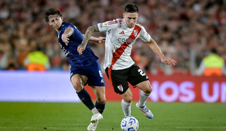 Imagen de Las bombas del representante de Rodrigo Villagra contra Fassi y el futuro incierto del jugador en River