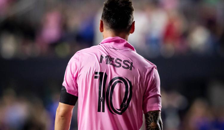 Imagen de El compañero de Messi que se enamoró en diez días