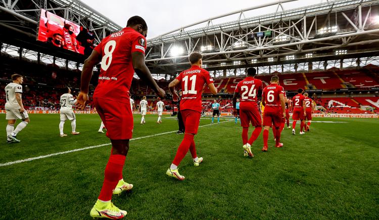 Imagen de DEBUT CON DERROTA PARA EL SPARTAK DE EZEQUIEL PONCE EN LA LIGA DE EUROPA