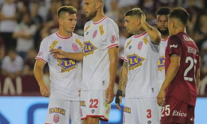 Imagen de BARRACAS CENTRAL RECIBE A ALDOSIVI EN PARQUE DE LOS PATRICIOS