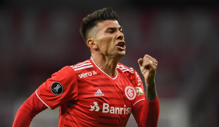 Imagen de VÍCTOR CUESTA ABRIÓ LA GOLEADA DE INTERNACIONAL