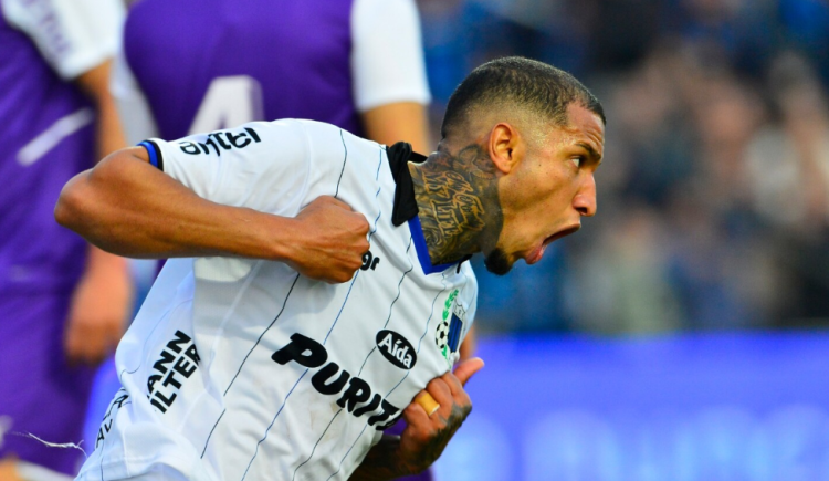 Imagen de Quién fue Juan Izquierdo: jugó en Nacional y Peñarol y ganó dos veces el campeonato uruguayo