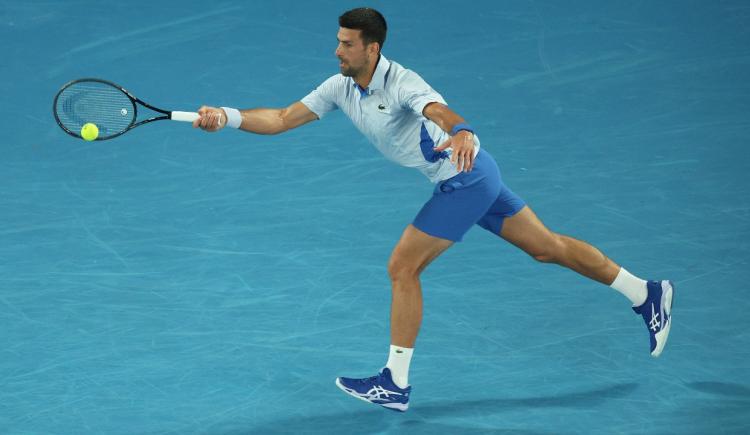 Imagen de Novak Djokovic aplastó a Mannarino y dio un paso más rumbo al título en Melbourne