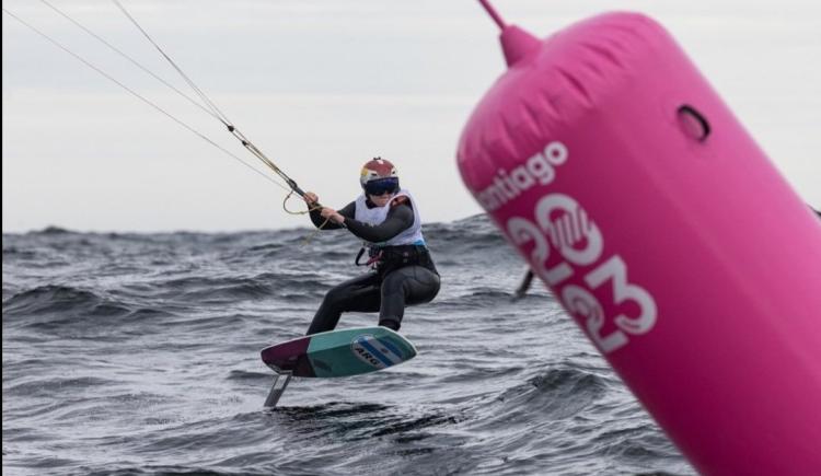 Imagen de Catalina Turienzo, plata en vela y pasaje a París con 17 años