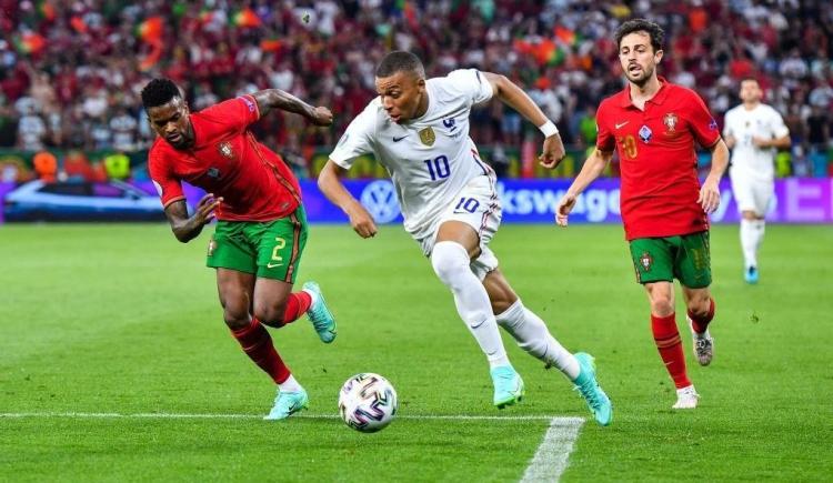 Imagen de FRANCIA Y PORTUGAL EMPATARON EN UN PARTIDAZO