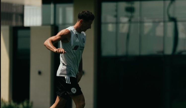 Imagen de El debut de Lewandowski marca el regreso de la MLS sin Messi ni De Paul