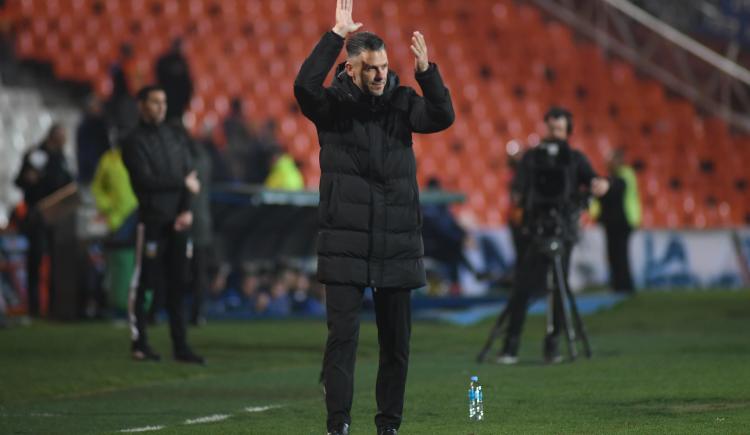 Imagen de En silencio: Martín Demichelis se retiró sin hablar del Malvinas Argentinas