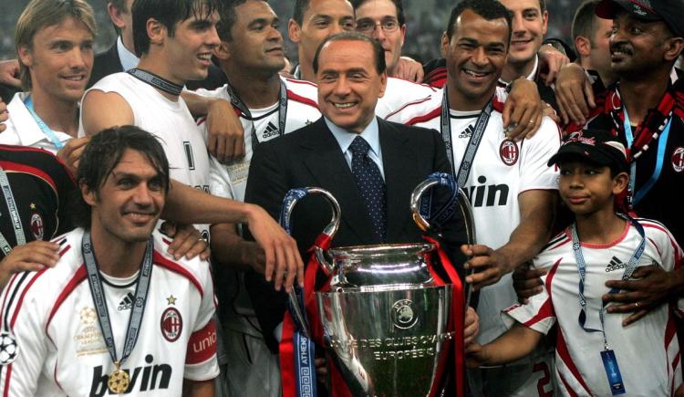 Imagen de Murió Silvio Berlusconi, el padre del Milan campeón de todo