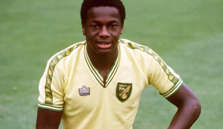 Imagen de Justin Fashanu, el primer futbolista en hacer pública su homosexualidad