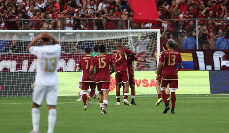 Imagen de El insólito gol en contra que se anotó Bolivia ante Venezuela