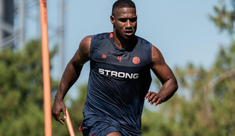 Imagen de Romaña se sumó a la pretemporada de San Lorenzo en medio del interés de River