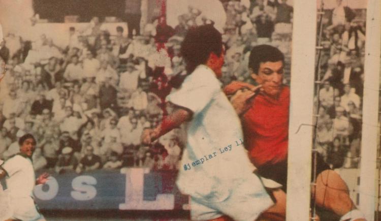 Imagen de 14 de marzo de 1967,  Platense le gana a River por 3 a 2