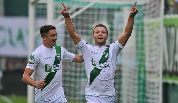 Imagen de "ESTOY FELIZ DE VOLVER A BANFIELD"