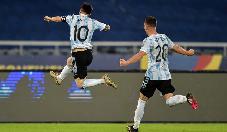 Imagen de COPA AMÉRICA: LOS ÚLTIMOS 10 GOLES DE TIRO LIBRE DE ARGENTINA