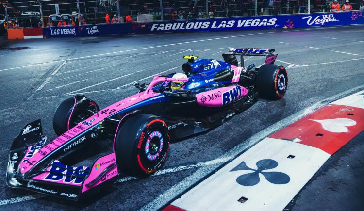 Imagen de Colapinto subió dos puestos y fue 15° en Las Vegas por la descalificación de los McLaren
