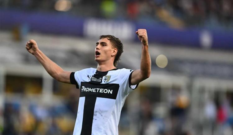 Imagen de Agónico gol de Mateo Pellegrino para el triunfo de Parma: ya lleva 7 en la Serie A