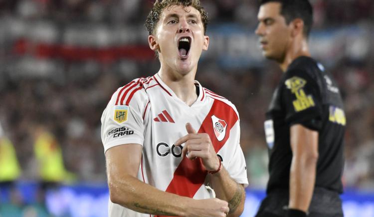 Imagen de Facundo Colidio abrió y cerró el clásico en el Monumental