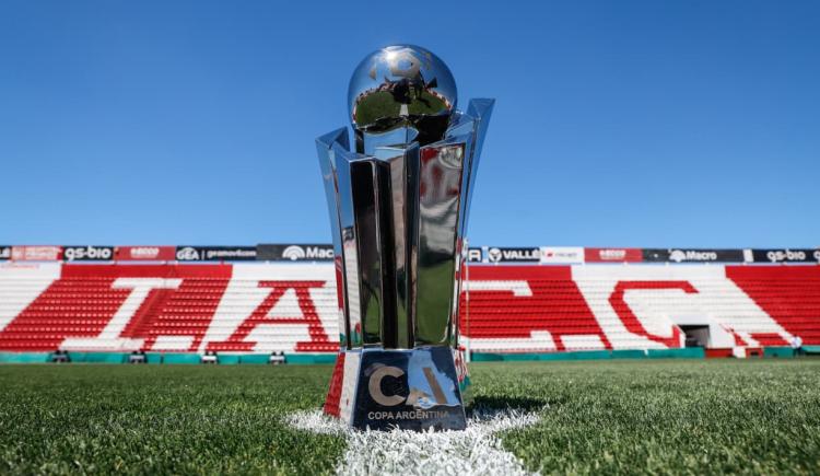 Imagen de Boca y River ya saben cuándo debutan en la Copa Argentina