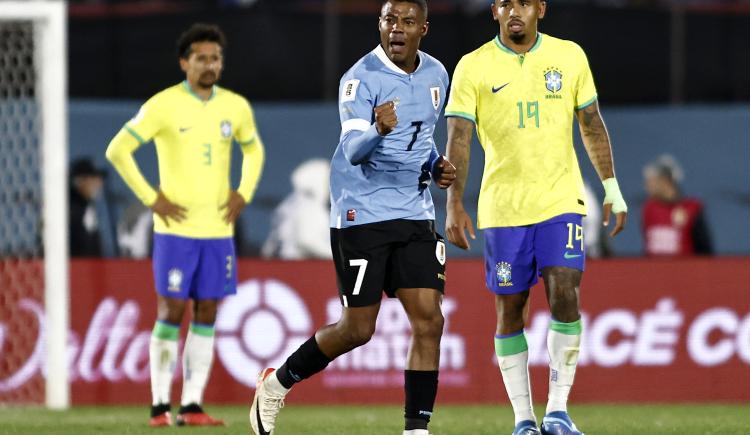 Imagen de Nicolás De la Cruz ratificó su jerarquía con la camiseta de Uruguay