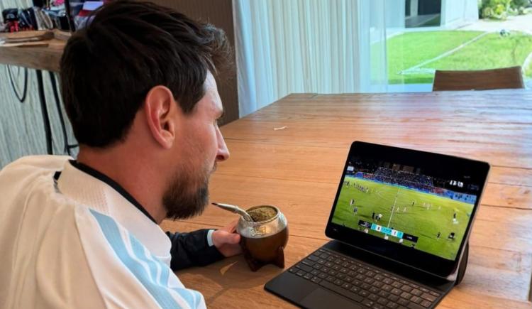 Imagen de Messi ya disfruta del Eldense: goleada y primer triunfo en casa para salir del descenso