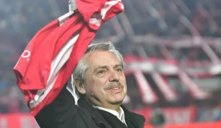 Imagen de Argentinos Juniors se pronunció tras la denuncia por violencia de género a Alberto Fernández