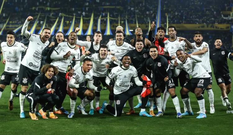 Imagen de Hazaña de Corinthians: en Brasil llueven los elogios hacia el Timao