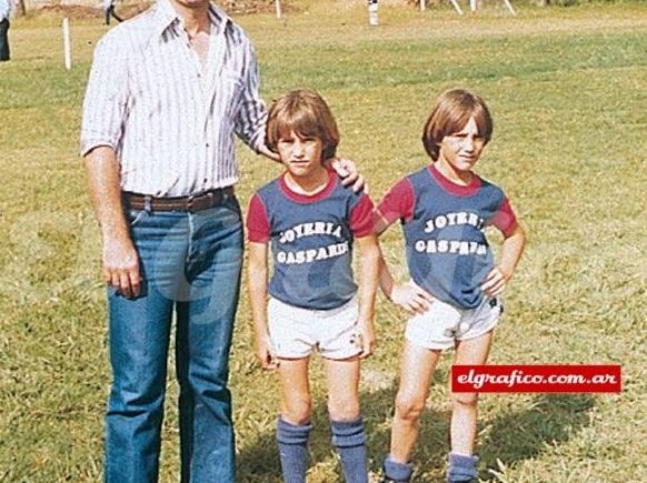 Imagen de FALLECIÓ HUGO BARROS SCHELOTTO, EL PADRE DE LOS MELLIZOS