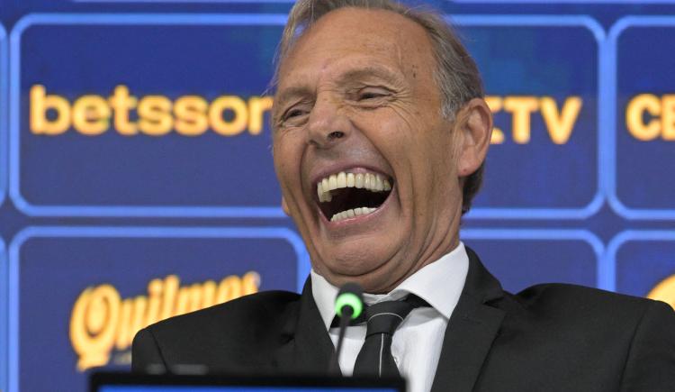 Imagen de "Son momentos, son decisiones": Russo y la valentía de dirigir hasta el pitazo final