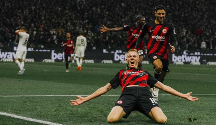 Imagen de Batacazo: Eintracht Frankfurt goleó a Bayern Munich