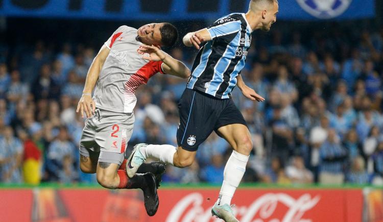 Imagen de Estudiantes cerró su participación internacional con un empate en Brasil