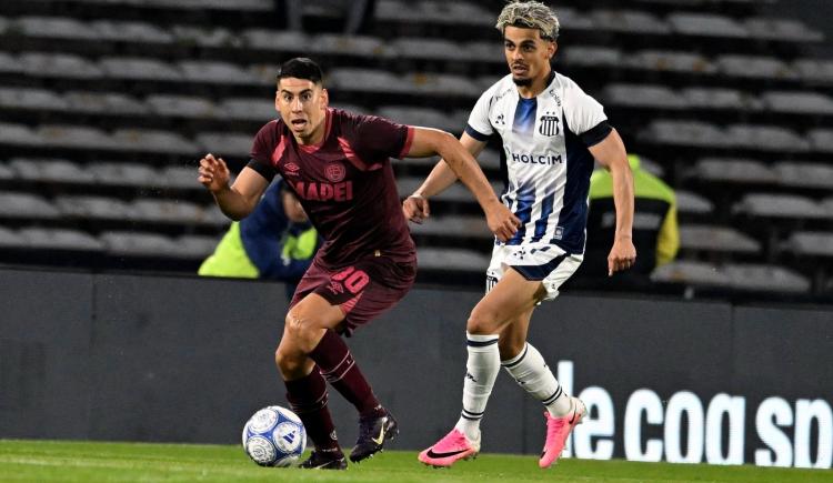 Imagen de Lanús goleó 3-0 a Talleres en Córdoba