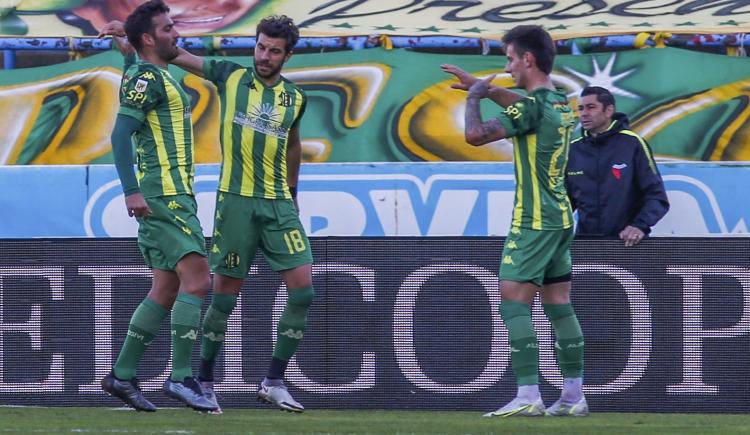 Imagen de ALDOSIVI GOLEÓ A COLÓN EN MAR DEL PLATA