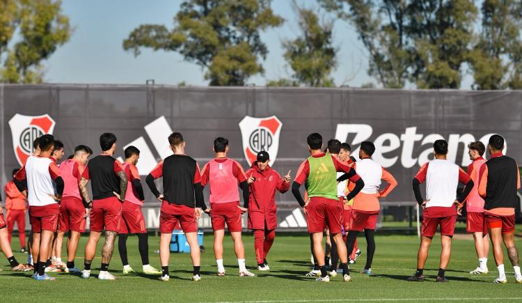 Imagen de Otra salida más en River: rescindió su contrato y volverá a la MLS