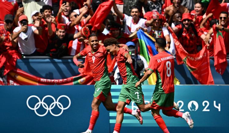 Imagen de Juegos Olímpicos: Argentina perdió 2-1 con Marruecos en un partido maratónico y surrealista