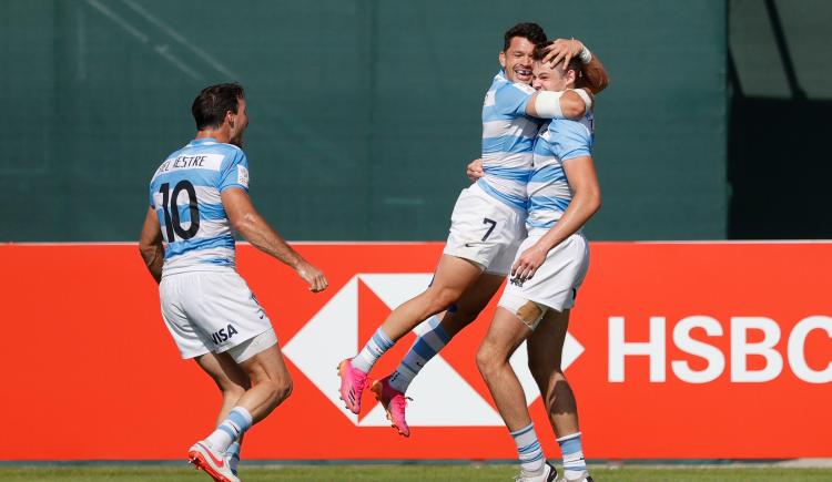 Imagen de LOS PUMAS SE SUBIERON AL PODIO EN EL SEVEN DE DUBAI