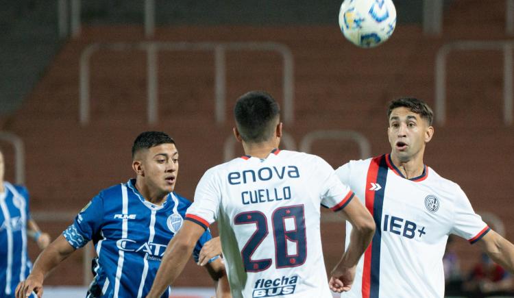 Imagen de San Lorenzo empató con Godoy Cruz y se aleja de la cima