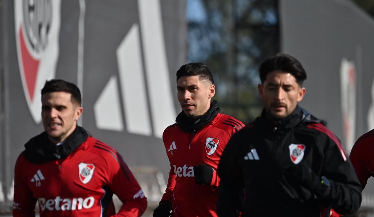 Imagen de River volvió al trabajo a la espera de Maxi Salas y con una sola cara nueva