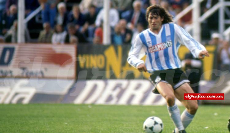 Imagen de Figurita difícil: Abelardo Vallejos