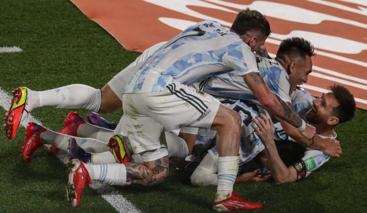 Imagen de ELIMINATORIAS: ARGENTINA ENFRENTARÁ A CHILE EN CALAMA
