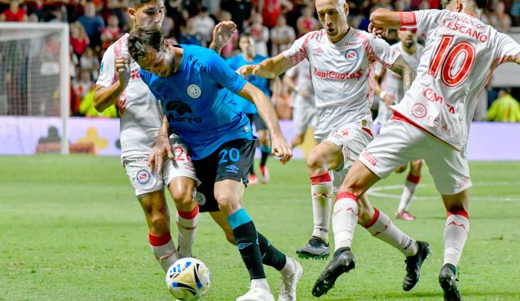 Imagen de Un partido Mudo: Con Vázquez como figura, Belgrano empató ante Argentinos