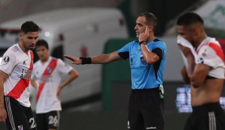 Imagen de ¿QUÉ DIJO EL VAR SOBRE LAS POLÉMICAS DE PALMEIRAS VS. RIVER?