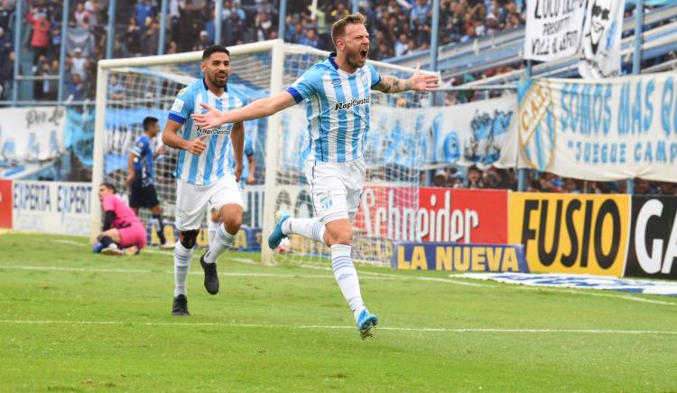 Imagen de Atlético Tucumán le ganó 3 a 0 a Talleres de Córdoba