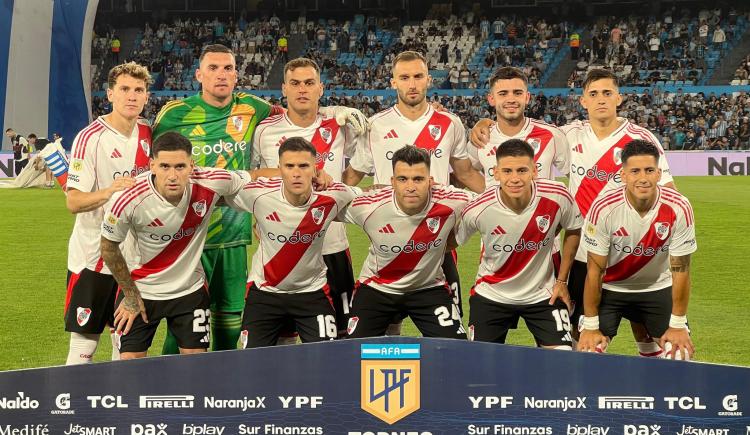 Imagen de River también festejó: el logro del Millonario tras el título de Vélez
