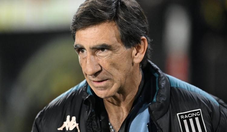 Imagen de Costas, del "morbo" Salas y el pedido de perdón a Arias a la autocrítica por el nivel de Racing