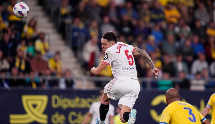 Imagen de Lucas Ocampos convirtió en el empate de Sevilla