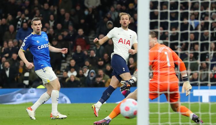 Imagen de TOTTENHAM GOLEÓ A EVERTON, QUE COQUETEA CON EL DESCENSO