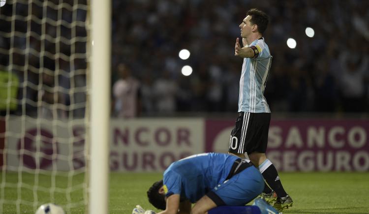 Imagen de El día que Messi convirtió el gol número 50 en la Selección Argentina